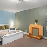 Appartement Large House In Sleeps 10 - Pass The Keys Ulverston