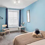 شقة Large House In Sleeps 10 - Pass The Keys ألفرستون