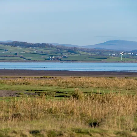 Large House In Sleeps 10 - Pass The Keys * Ulverston