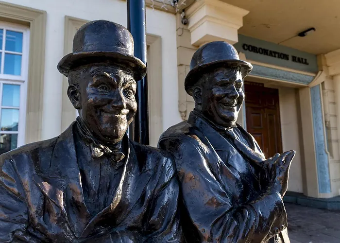 Large House In Sleeps 10 - Pass The Keys Ulverston