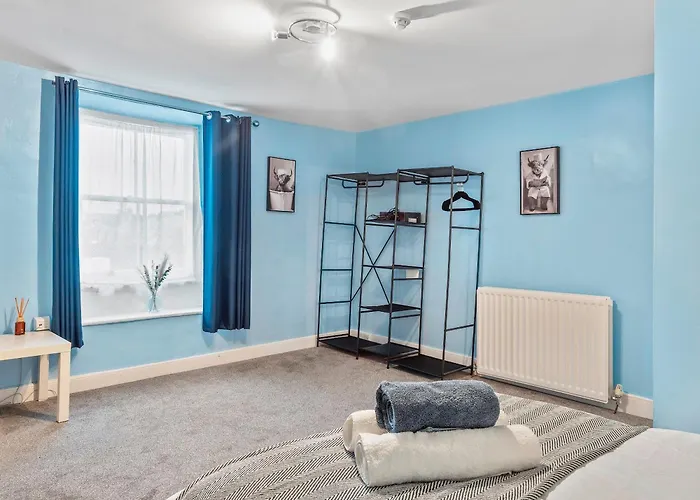 Apartamento Large House In Sleeps 10 - Pass The Keys